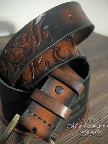 Ремень с тиснением